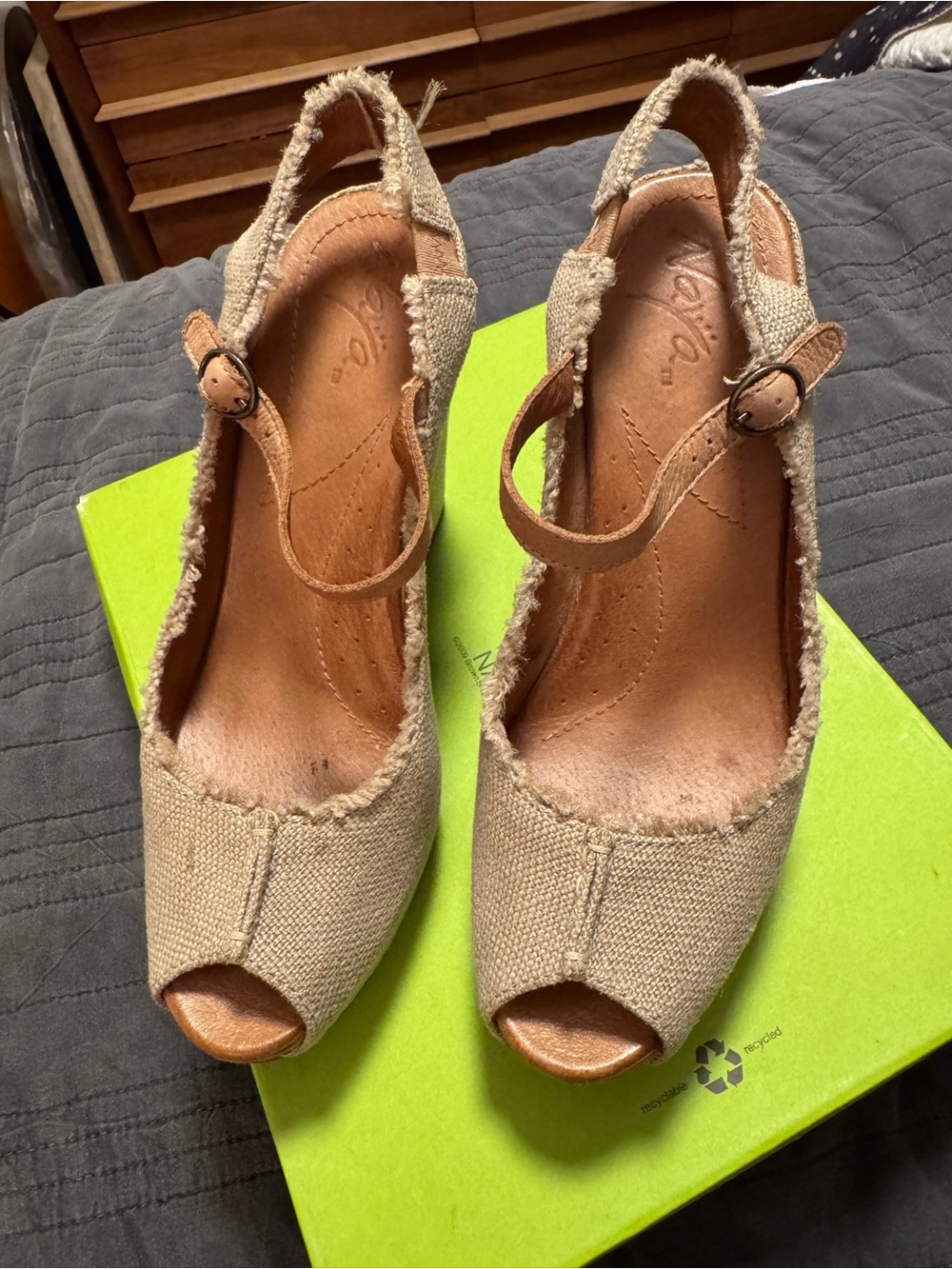Naya Natural Canvas and Leather Peep-Toe Wedge Sandals - Beige EUC